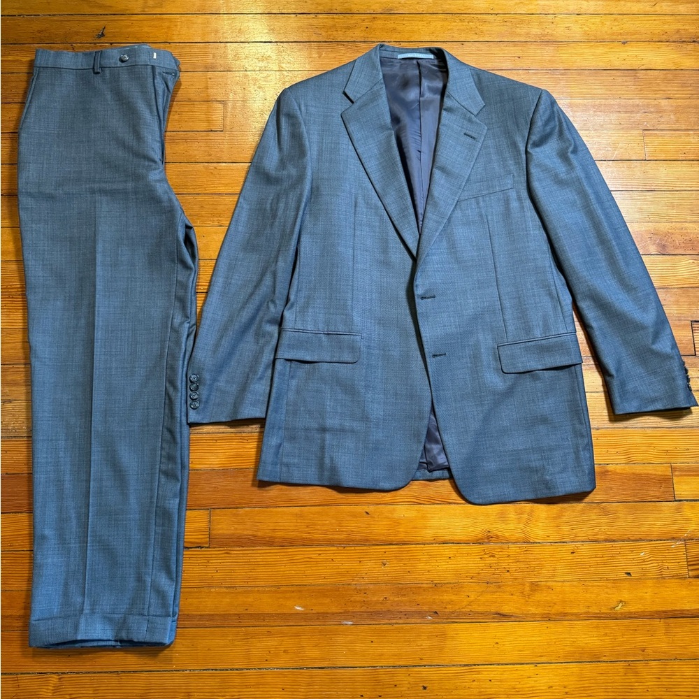 Hickey Freeman 2-Piece Suit
